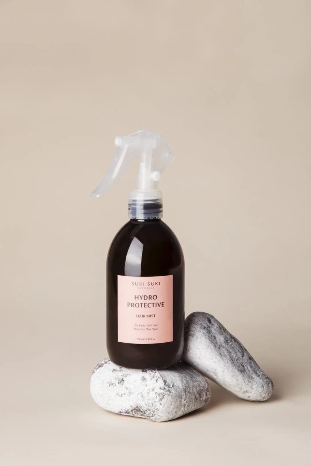 Brume capillaire hydro-protectrice cover image